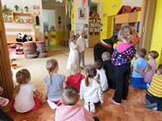 Den cizích zemí a jazyků